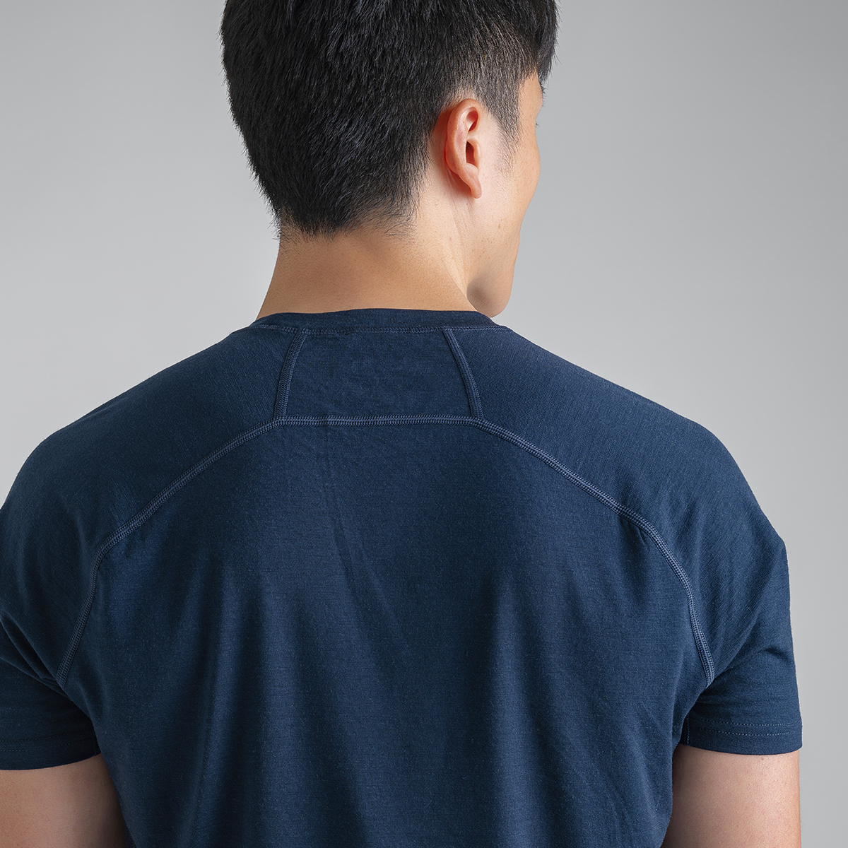 Senti Men's Merino T-shirt — Dark Navy